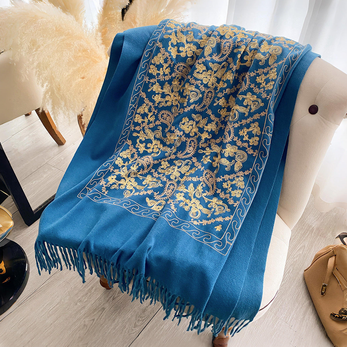 Jacquard Ethnic Scarf
